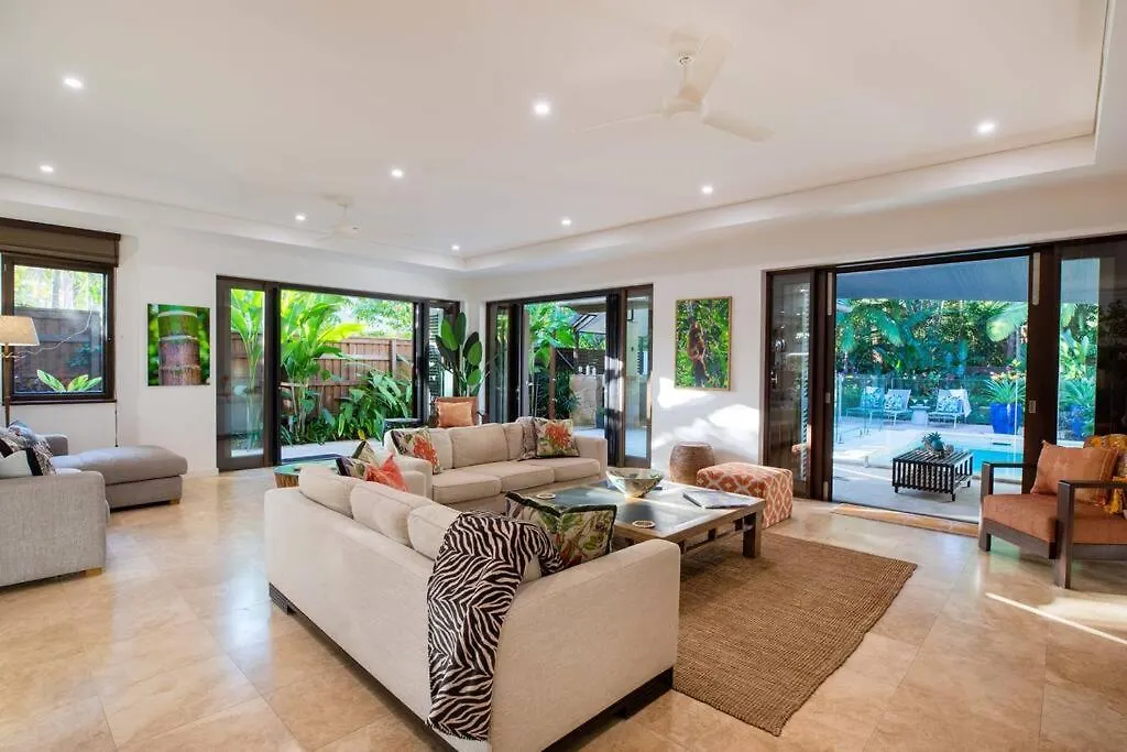 Nyaru Villa Port Douglas, Qld