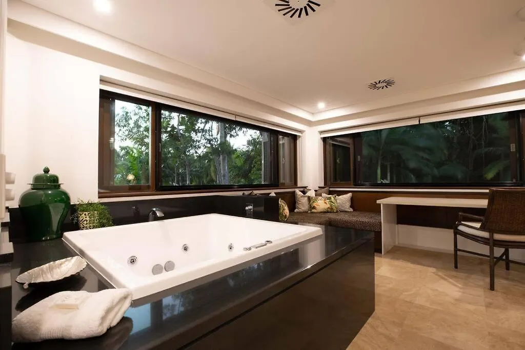Nyaru Villa Port Douglas, Qld