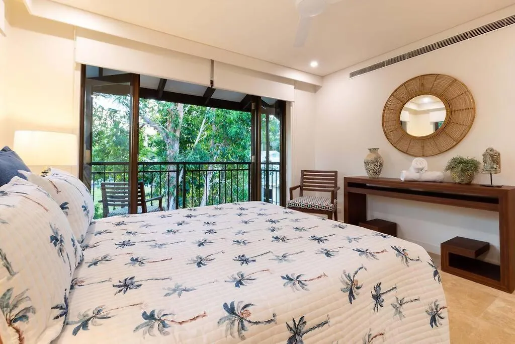 Nyaru Villa Port Douglas, Qld Australia
